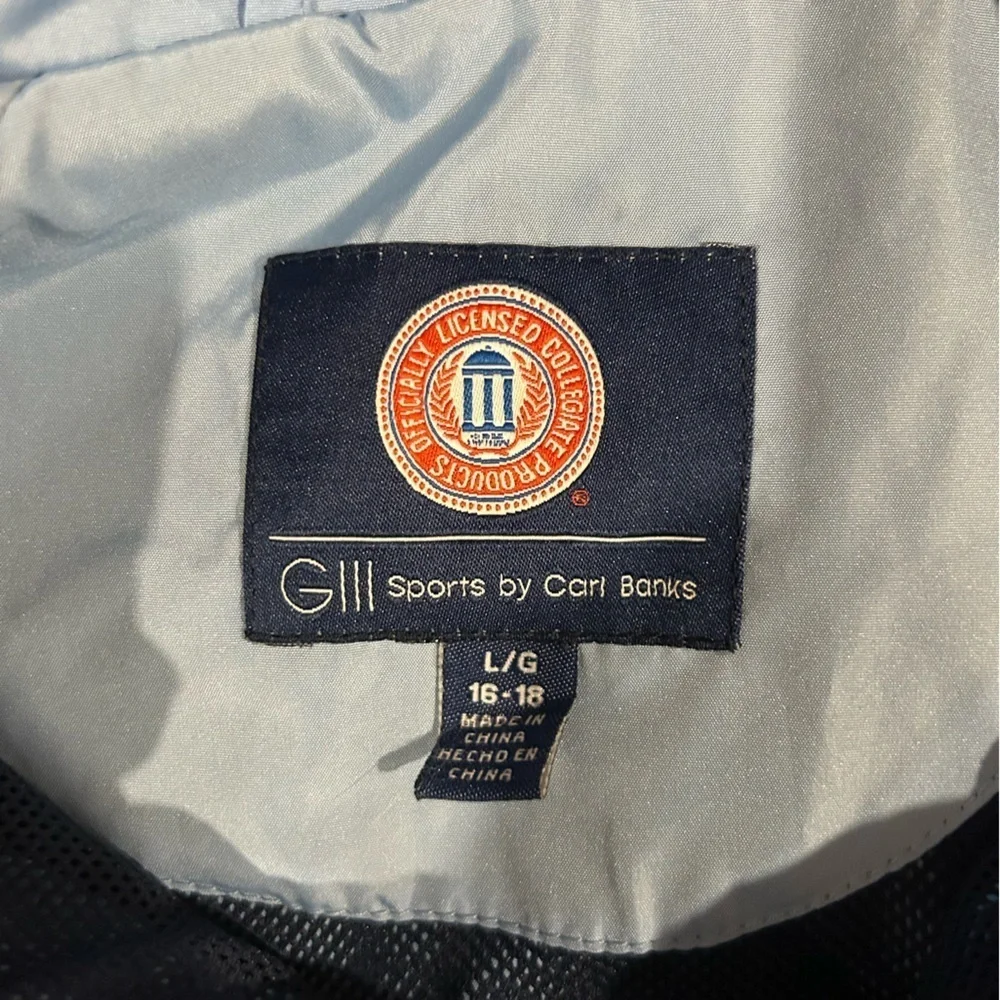 G-III Youth North Carolina Tar Heels Half Zip Pullover Jacket, size Large 16/18.